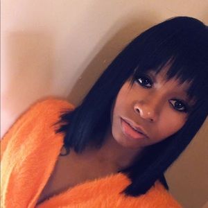 Meet your Posher, Anissa